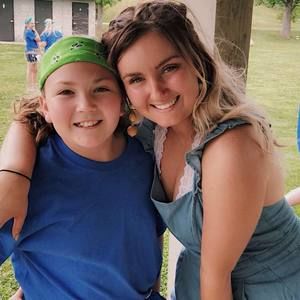 Meet your Posher, Mackenzie